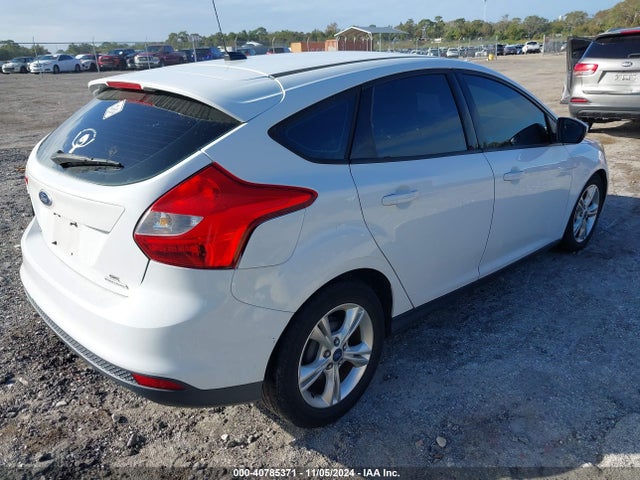 Ford FOCUS SE 2014 1FADP3K26EL150901 Image 4