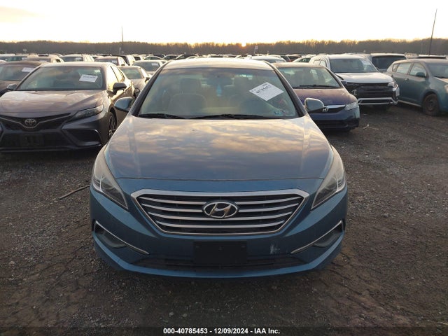Hyundai SONATA SE 2016 5NPE24AF0GH260213 Image 11