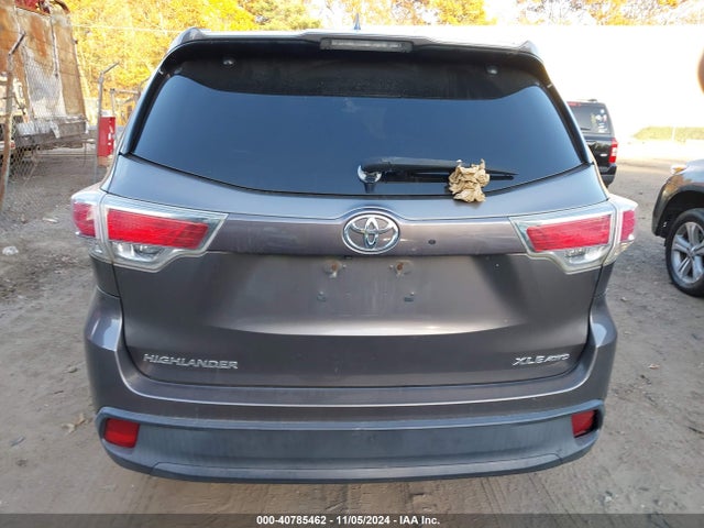 Toyota Highlander Xle V6 2014 5TDJKRFH6ES020824 Image 16