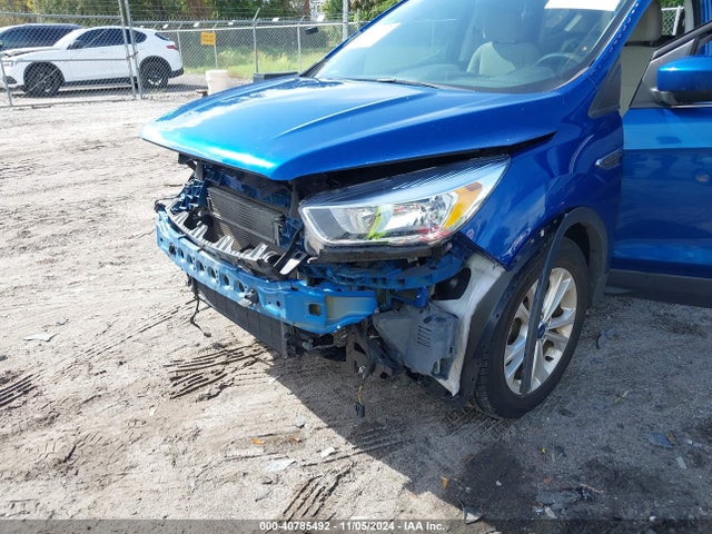 Ford ESCAPE SE 2017 1FMCU0GD2HUC31573 Image 6