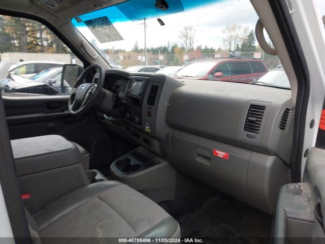 1N6BF0KY5JN814317 Nissan Nv Cargo Nv2500 Hd Sv V6