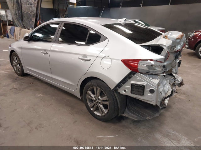 Hyundai ELANTRA SE 2017 5NPD84LF6HH167589 Image 3