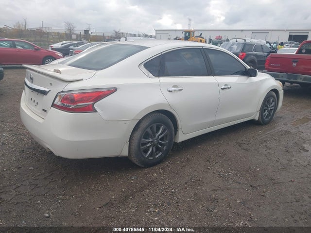 1N4AL3AP2FC567445 Nissan Altima 2.5 S