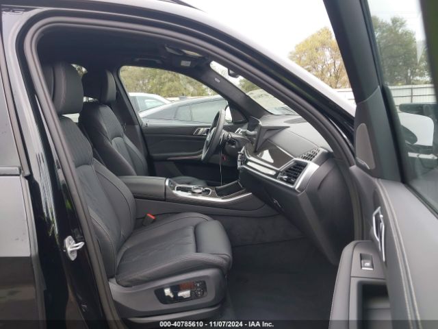 5UX33EU06S9X63942 BMW X5 M60i