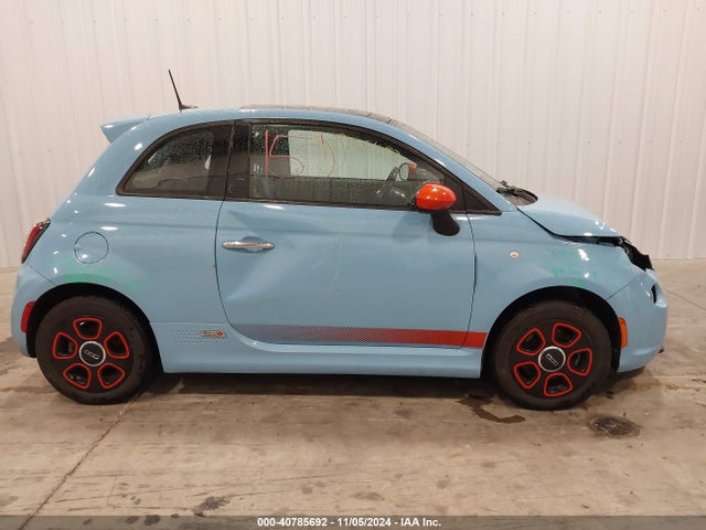 Fiat 500E BATTERY ELECTRIC 2017 3C3CFFGEXHT526171 Image 14
