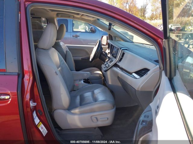 5TDDZ3DC4HS171050 Toyota Sienna Xle 7 Passenger