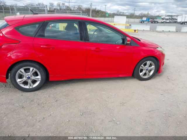 1FADP3K2XEL360255 Ford FOCUS SE