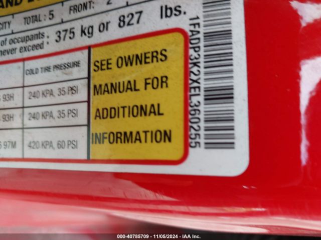 1FADP3K2XEL360255 Ford FOCUS SE