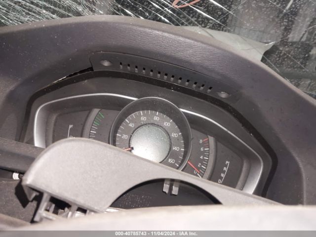 YV126MFL8H2421880 Volvo S60 T5 Dynamic
