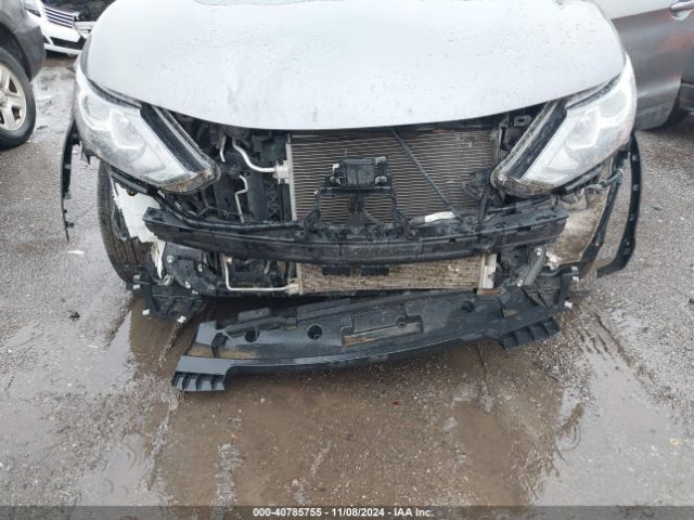 JN1BJ1CR9KW629619 Nissan Rogue Sport S