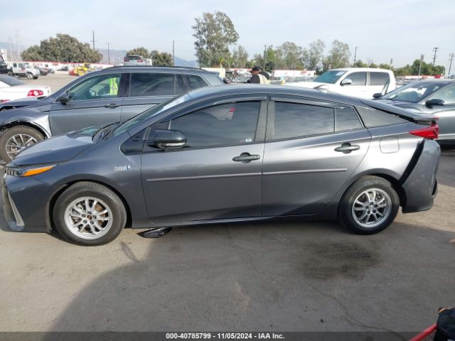 JTDKARFP6H3064116 Toyota Prius Prime Premium