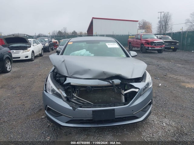 Hyundai Sonata 2017 5NPE24AF2HH581607 Image 12