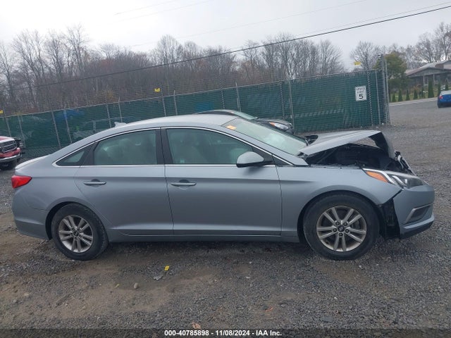 Hyundai Sonata 2017 5NPE24AF2HH581607 Image 13