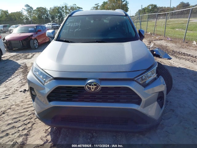 Toyota Rav4 Xle Premium 2021 2T3C1RFV0MC118781 Image 12