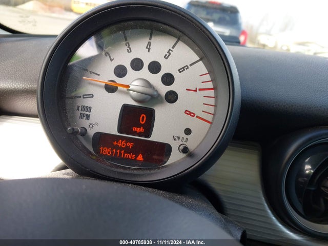 2011 MINI COOPER WMWSU3C55BT183500 Photo 6