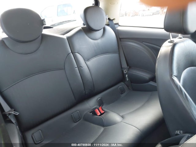 2011 MINI COOPER WMWSU3C55BT183500 Photo 7