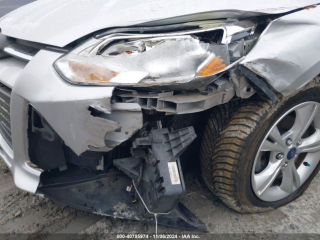 1FADP3F23EL405336 Ford FOCUS SE