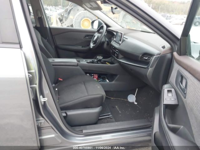 5N1AT3AA2MC757082 Nissan Rogue S Fwd