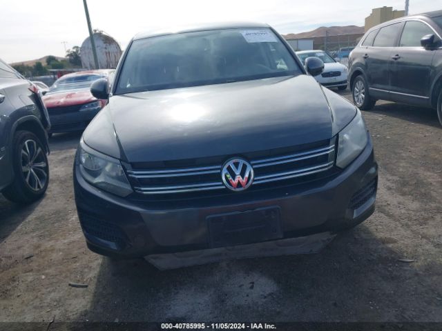 WVGAV3AX7EW555773 Volkswagen TIGUAN SE