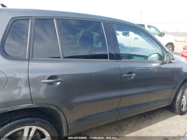 WVGAV3AX7EW555773 Volkswagen TIGUAN SE