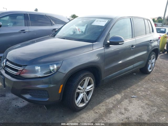 WVGAV3AX7EW555773 Volkswagen TIGUAN SE