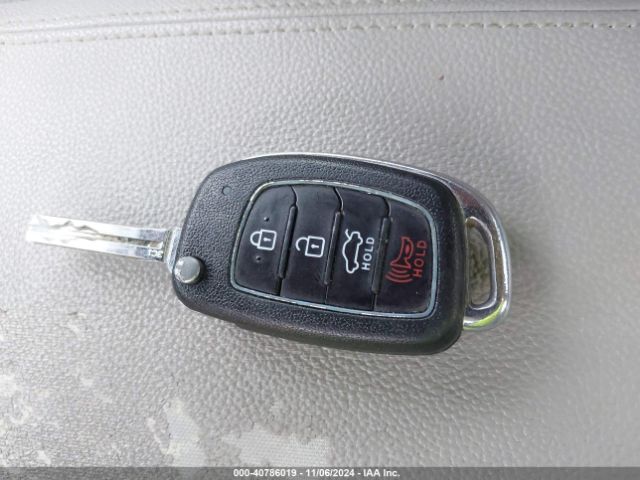 5NPE24AF5JH597726 Hyundai SONATA SE