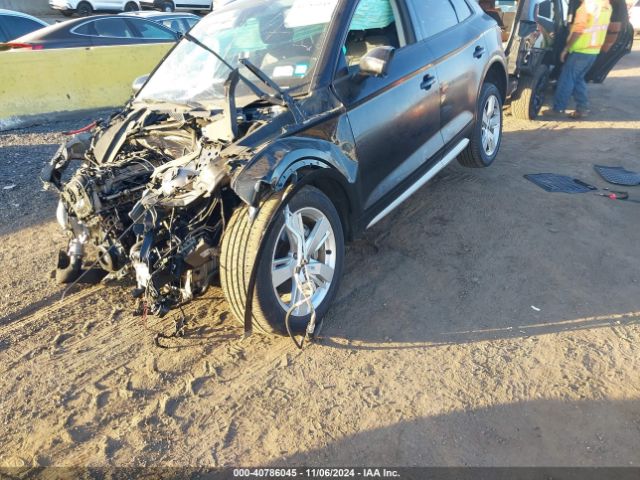 WA1ANAFY3J2114468 Audi Q5 2.0t Premium/2.0t Tech Premium