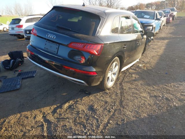 WA1ANAFY3J2114468 Audi Q5 2.0t Premium/2.0t Tech Premium