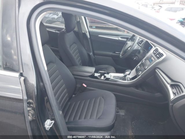 3FA6P0HDXER328097 Ford FUSION SE