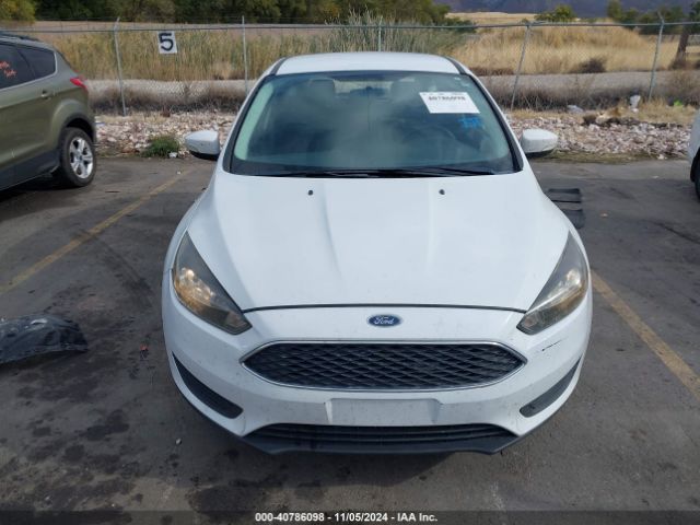 1FADP3K22HL285927 Ford FOCUS SE