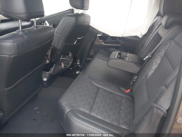 Toyota Tundra Limited 2023 5TFJA5AB5PX025783 Image 8