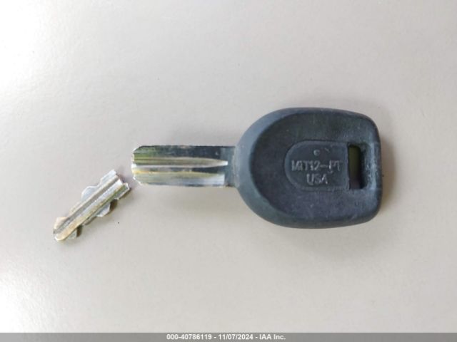 2001 MITSUBISHI MONTERO JA4MW51R71J005034 Photo 10