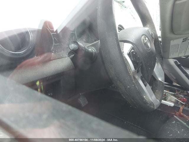5TFRM5F16JX124310 Toyota Tundra Sr5 4.6l V8