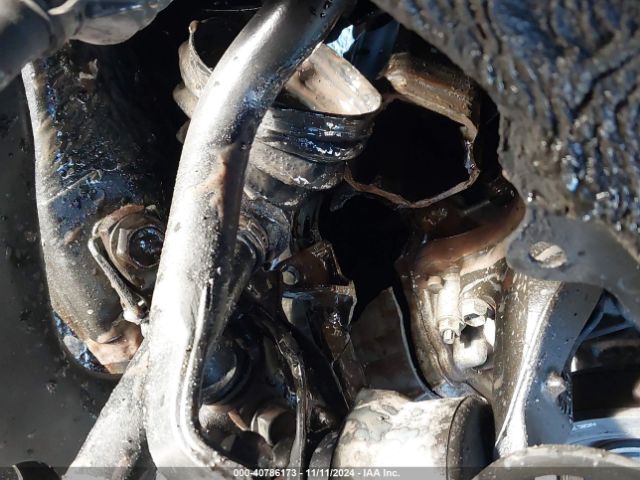5TDJZRFH5HS513961 Toyota Highlander Xle