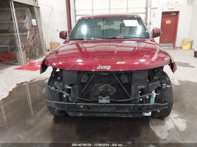 1C4RJFAG2JC200171 Jeep Grand Cherokee Laredo 4x4