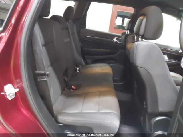 1C4RJFAG2JC200171 Jeep Grand Cherokee Laredo 4x4