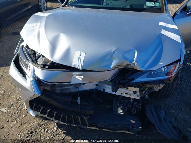 58AEA1C16RU052885 Lexus Es 300h Luxury