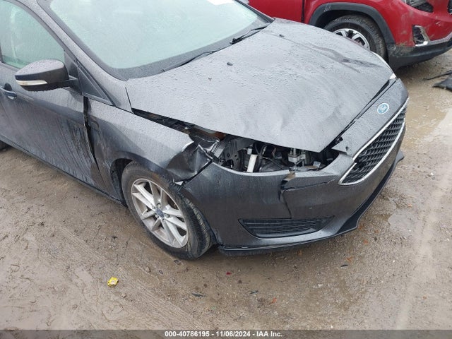 Ford FOCUS SE 2015 1FADP3F24FL353877 Image 6