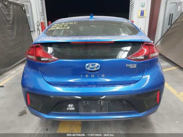 KMHC65LC2JU068613 Hyundai Ioniq Hybrid Blue