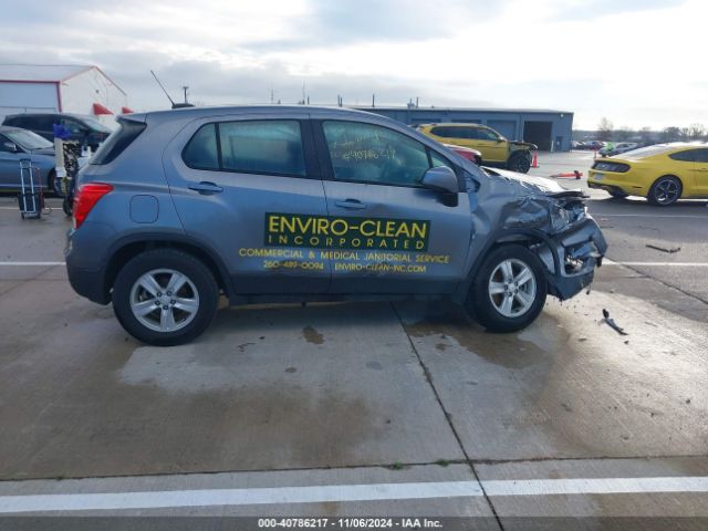 3GNCJNSB7LL240232 Chevrolet Trax Awd Ls