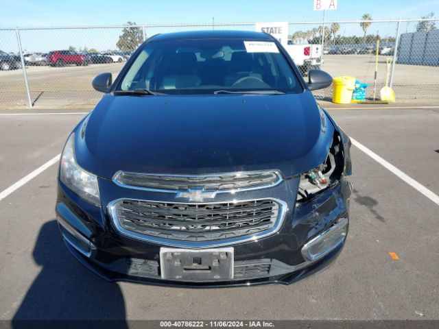 1G1PA5SH3F7106544 Chevrolet Cruze Ls Auto