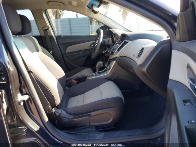 1G1PA5SH3F7106544 Chevrolet Cruze Ls Auto