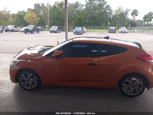KMHTC6AD9GU256368 Hyundai Veloster