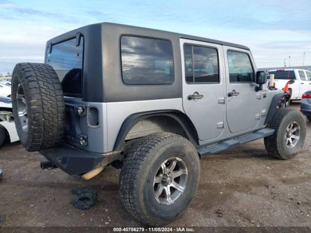 1C4BJWEG7EL121502 Jeep Wrangler Unlimited Sahara