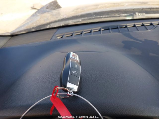 WP1AA2A22GKA36007 Porsche Cayenne