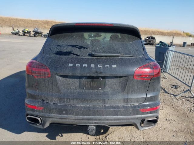 WP1AA2A22GKA36007 Porsche Cayenne