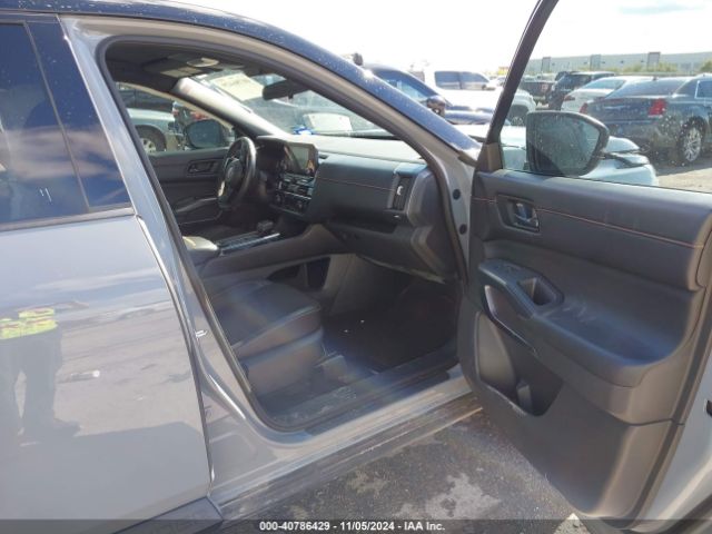 5N1DR3BDXPC244378 Nissan Pathfinder Rock Creek 4wd
