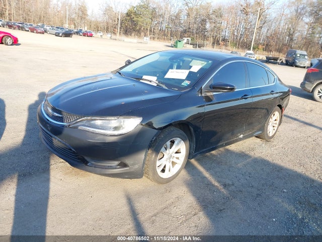 Chrysler 200 Limited 2015 1C3CCCAB4FN685061 Image 2