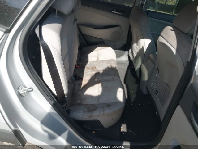 KM8J3CA48JU730842 Hyundai TUCSON SEL