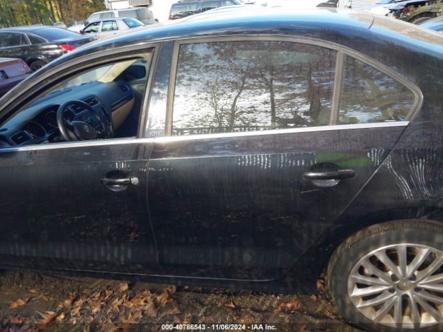 3VWL17AJ4GM204203 Volkswagen Jetta 1.8t Sel
